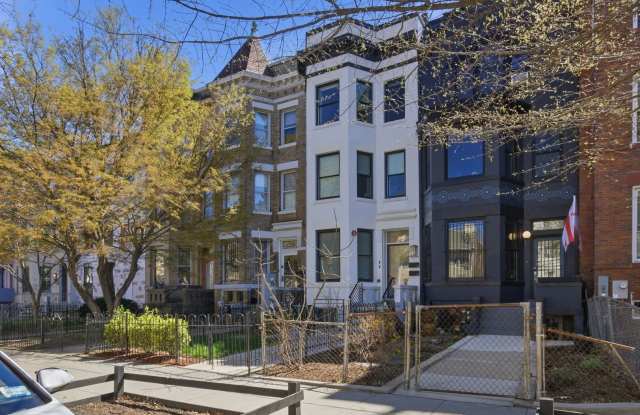 Stunning Fully Renovated Two Bedroom 1,100 Square Feet Condo in Columbia Heights photos photos
