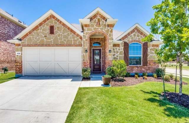 4548 longfellow Avenue photos photos