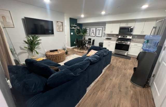 118 Fleming Ave photos photos