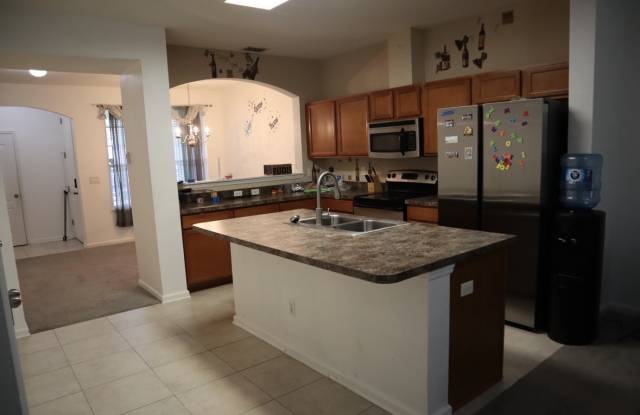 625 Oakleaf Plantation Parkway Gallery 3