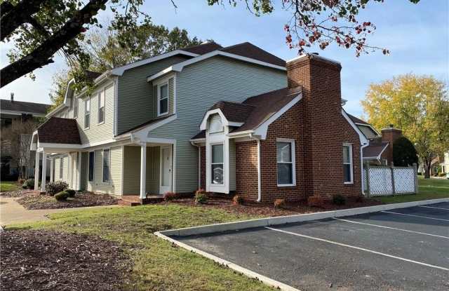 1400-B Bridge Crossing photos photos