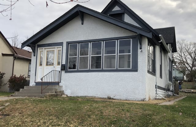 2944 Knox Ave N - 2944 North Knox Avenue, Minneapolis, MN 55411