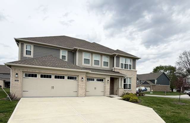 908 Edmonds Place Gallery 2