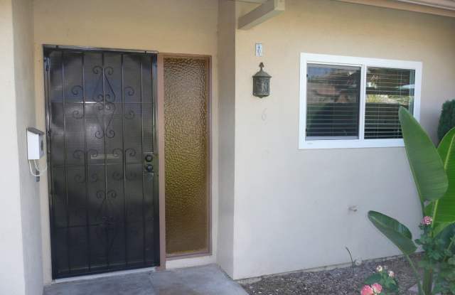 Spacious 2 bedroom - 1881 Mitchell Avenue, Tustin, CA 92780