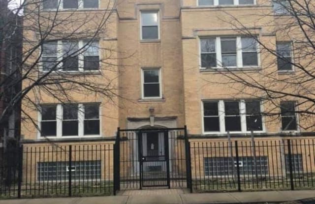 5959 S Sacramento Ave - 5959 South Sacramento Avenue, Chicago, IL 60629