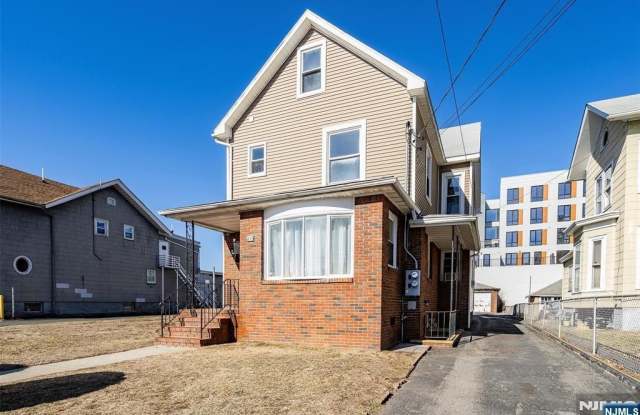 435 Park Street 2 - 435 Park Street, Hackensack, NJ 07601