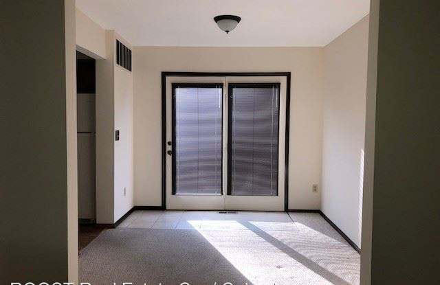 673 Old Town Avenue Unit B Gallery 3