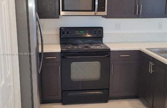 22910 SW 127th Place 1, Miami, FL 33170 photos photos