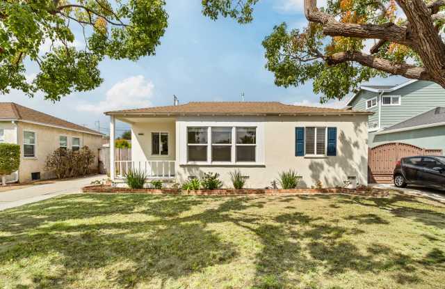 7869 Croydon Avenue Gallery 1