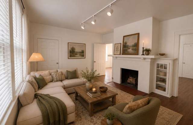 3bed/1bath Duplex on West Campus Gallery 4