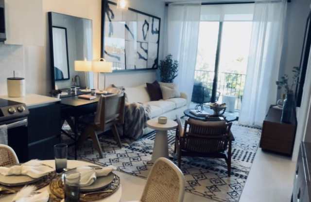 1010 S Miami Ave. photos photos