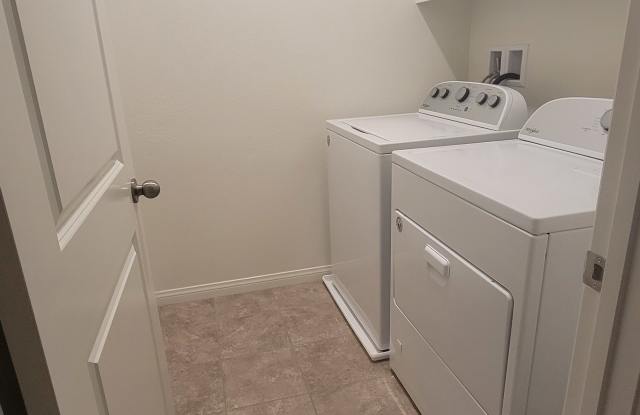 22770 Harmony Dr photos photos