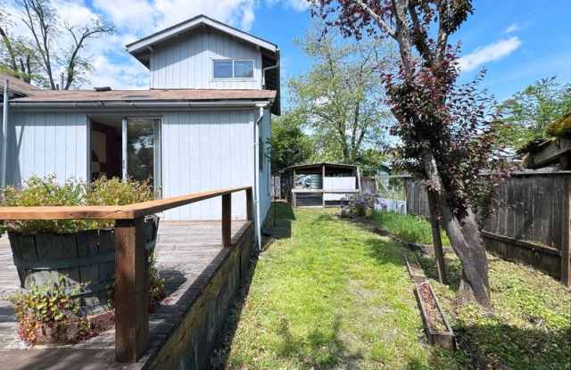 310 1/2 East 31st Avenue photos photos 310 1/2 East 31st Avenue photos photos