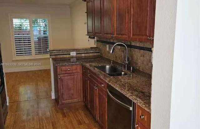 2816 NW 99th Terrace, Sunrise, FL 33322 - 2816 Northwest 99th Terrace, Sunrise, FL 33322