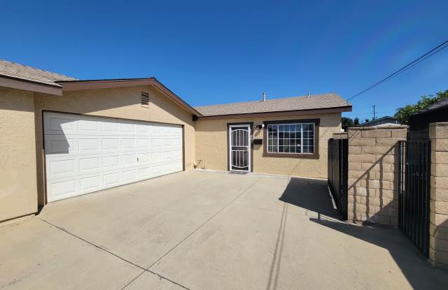 162 N Soldano Ave photos photos