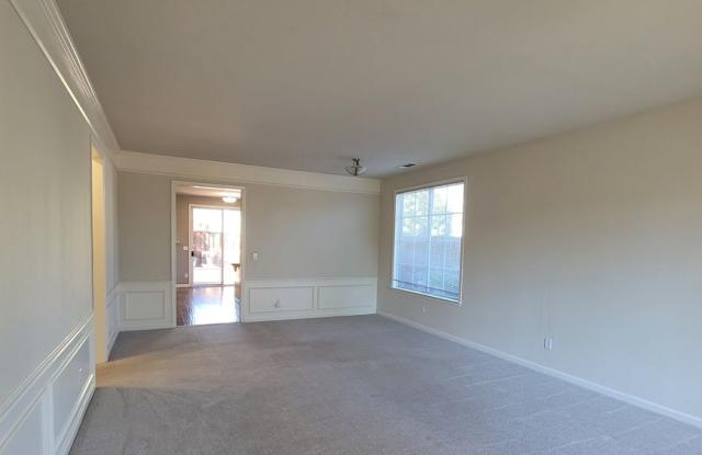 Spacious 3BR/2BA Single-Story in Brentwood with Included Landscaping & Pest Service! Gallery 4