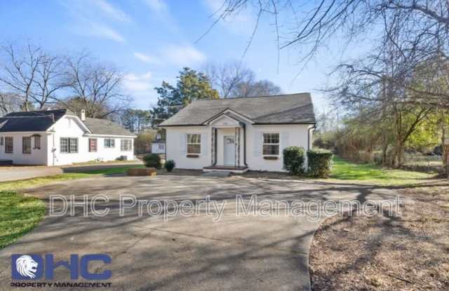 258 Greenville St. - 258 Greenville Street, Newnan, GA 30263