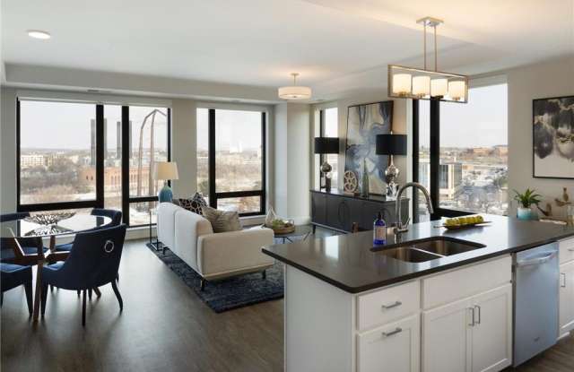 212 10th Avenue S photos photos