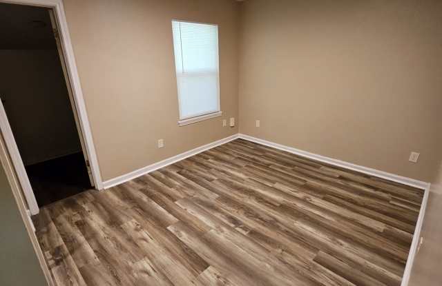 1905 Peach Creek Court - C Gallery 3