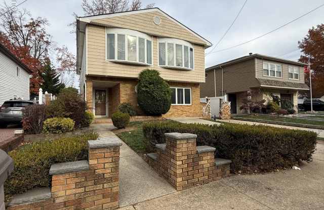 1872 Drumgoole Road W photos photos