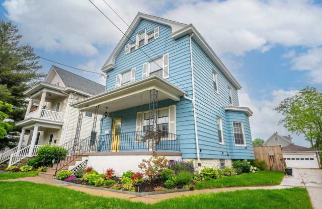 3954 Spencer Ave photos photos