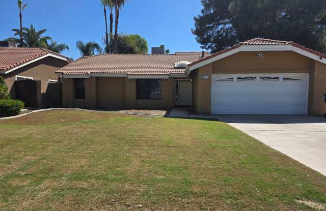 9001 Crowningshield Drive -House Gallery 1