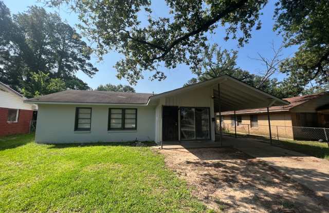 Updated and ready for tenant.... photos photos