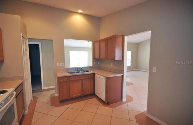 7792 INDIAN RIDGE TRAIL Gallery 2