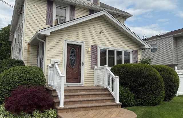 2359 Bellmore Avenue photos photos