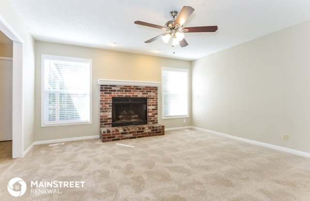 1620 Northeast Stonewood Drive Gallery 4