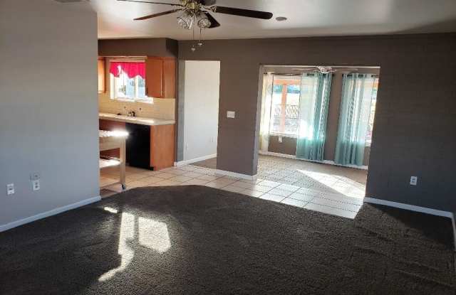 10025 W RIVIERA Drive Gallery 3