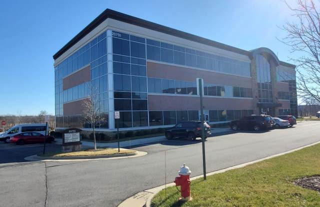 20755 WILLIAMSPORT Place Gallery 2