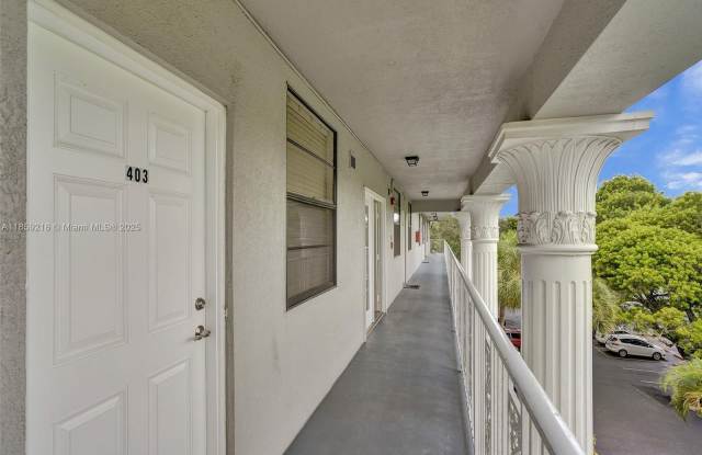 1506 Whitehall Dr photos photos