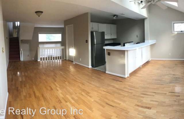 419 6th Street #6 Gallery 3