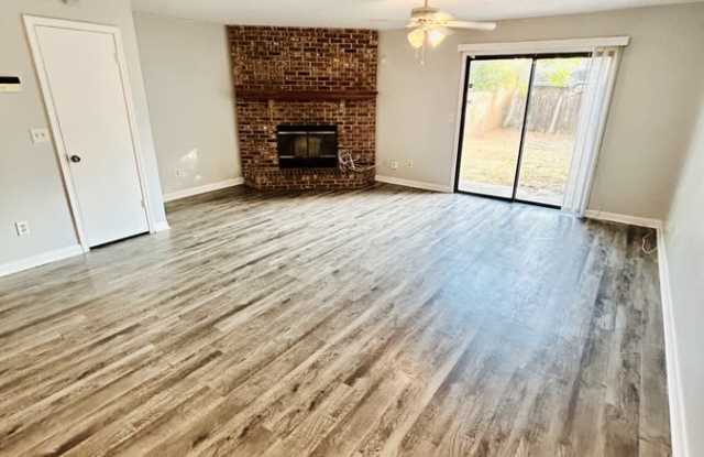 5664 Bennington Dr photos photos