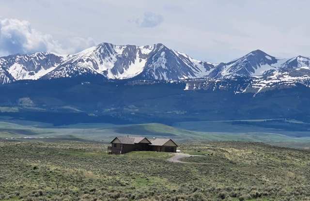 Montana Dream Turned Reality – One-of-a-Kind Rental Home in Wilsall! photos photos