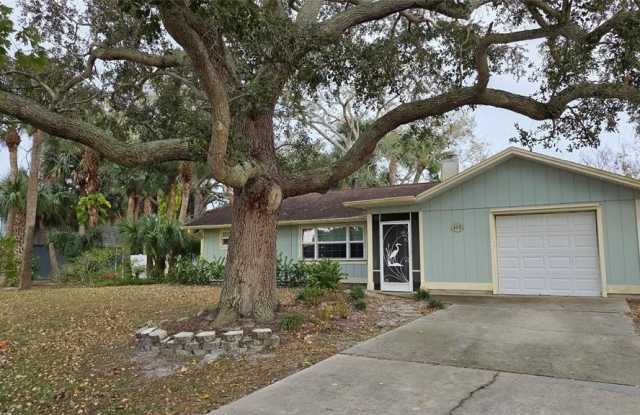 426 Tulip Dr photos photos