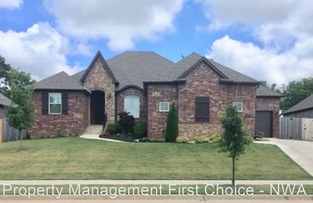 5607 SW Gunstock Road - 5607 Southwest Gunstock Road, Bentonville, AR 72713