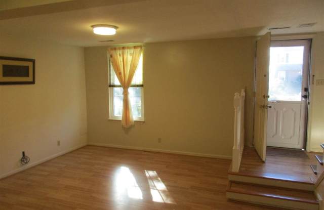 117 SCARBOROUGH PL Gallery 4