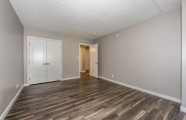 91 Village Way - 91 Village Way, Brookline, MA 02445