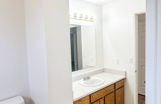 5333 Peachwood Cir Gallery 3