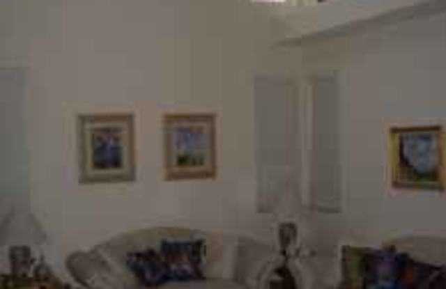 814 Verin Lane Gallery 2
