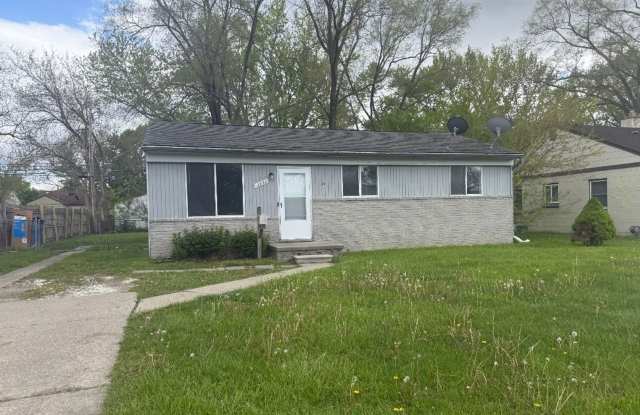 Quaint 3 bedroom Warren home photos photos