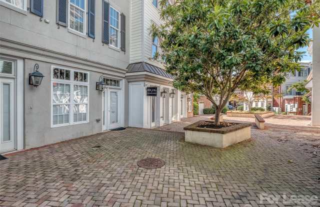 2074 Ayrsley Town Boulevard Gallery 3