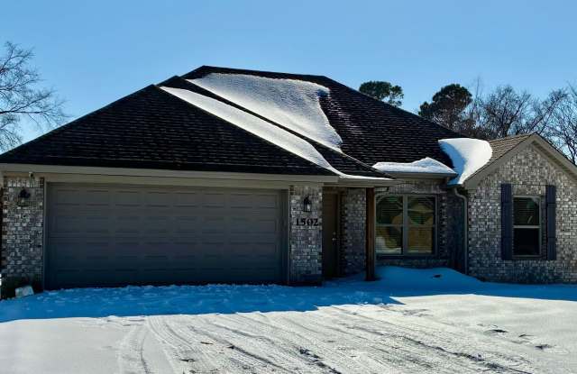 Cozy Rehoboth Brick Home photos photos