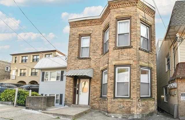 1137 50TH ST photos photos