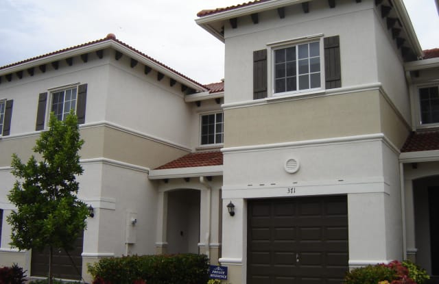 371 SE 1st Way - 371 Southeast 1st Way, Deerfield Beach, FL 33441