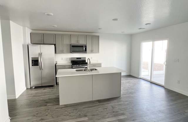 308 West 2025 North - 308 West 2025 North, Cedar City, UT 84721 308 West 2025 North - 308 West 2025 North, Cedar City, UT 84721