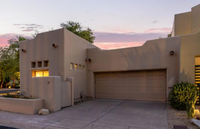6711 East Camelback Road - 31 Gallery 3
