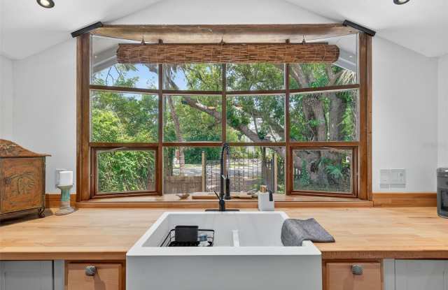 5416 DELETTE Avenue S Gallery 3